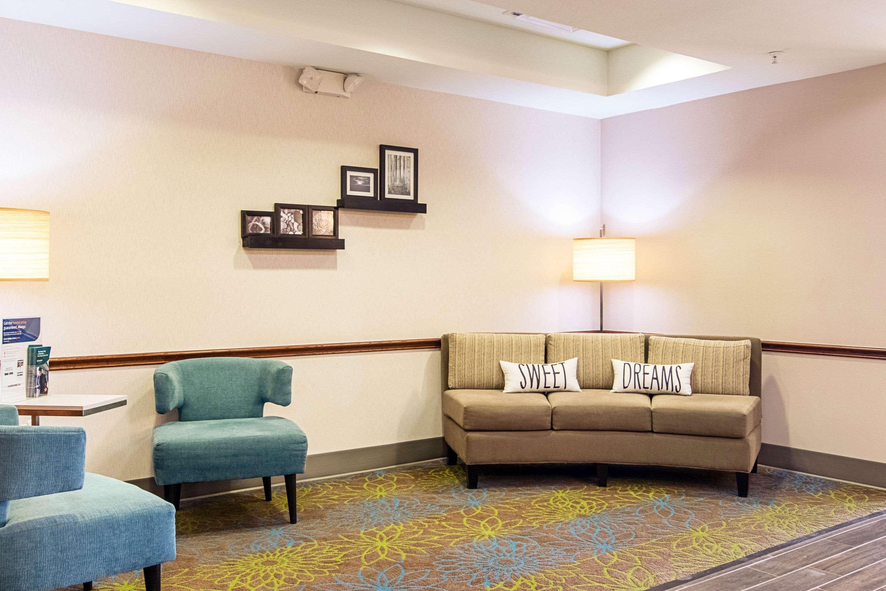 הובס Sleep Inn & Suites מראה חיצוני תמונה