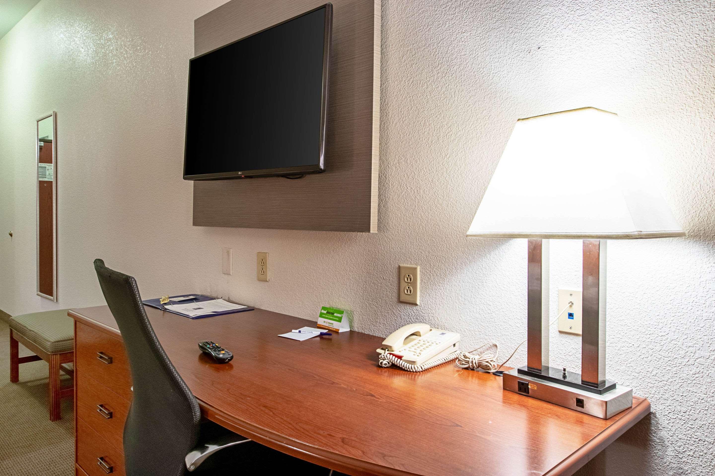 הובס Sleep Inn & Suites מראה חיצוני תמונה