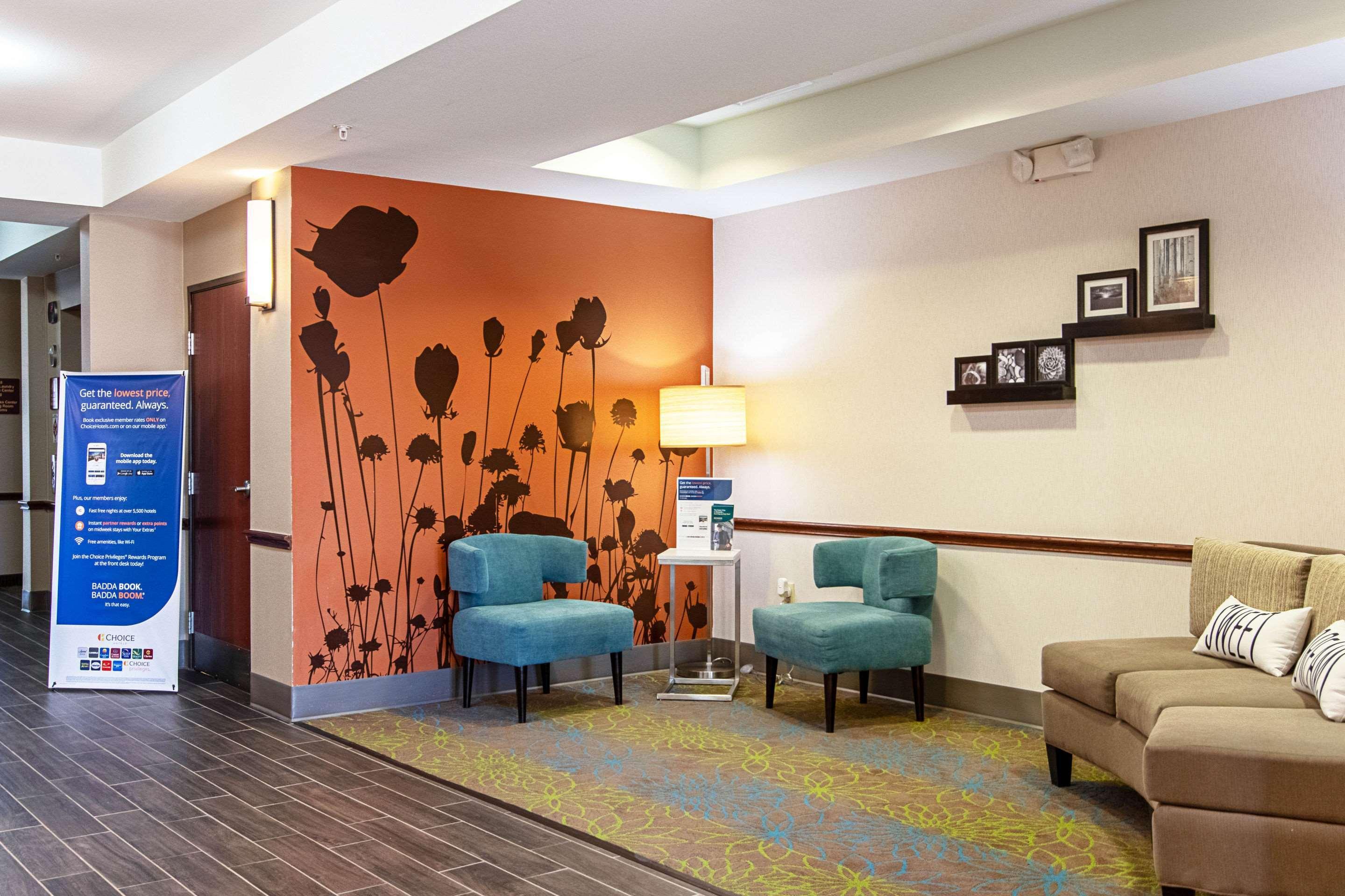 הובס Sleep Inn & Suites מראה חיצוני תמונה