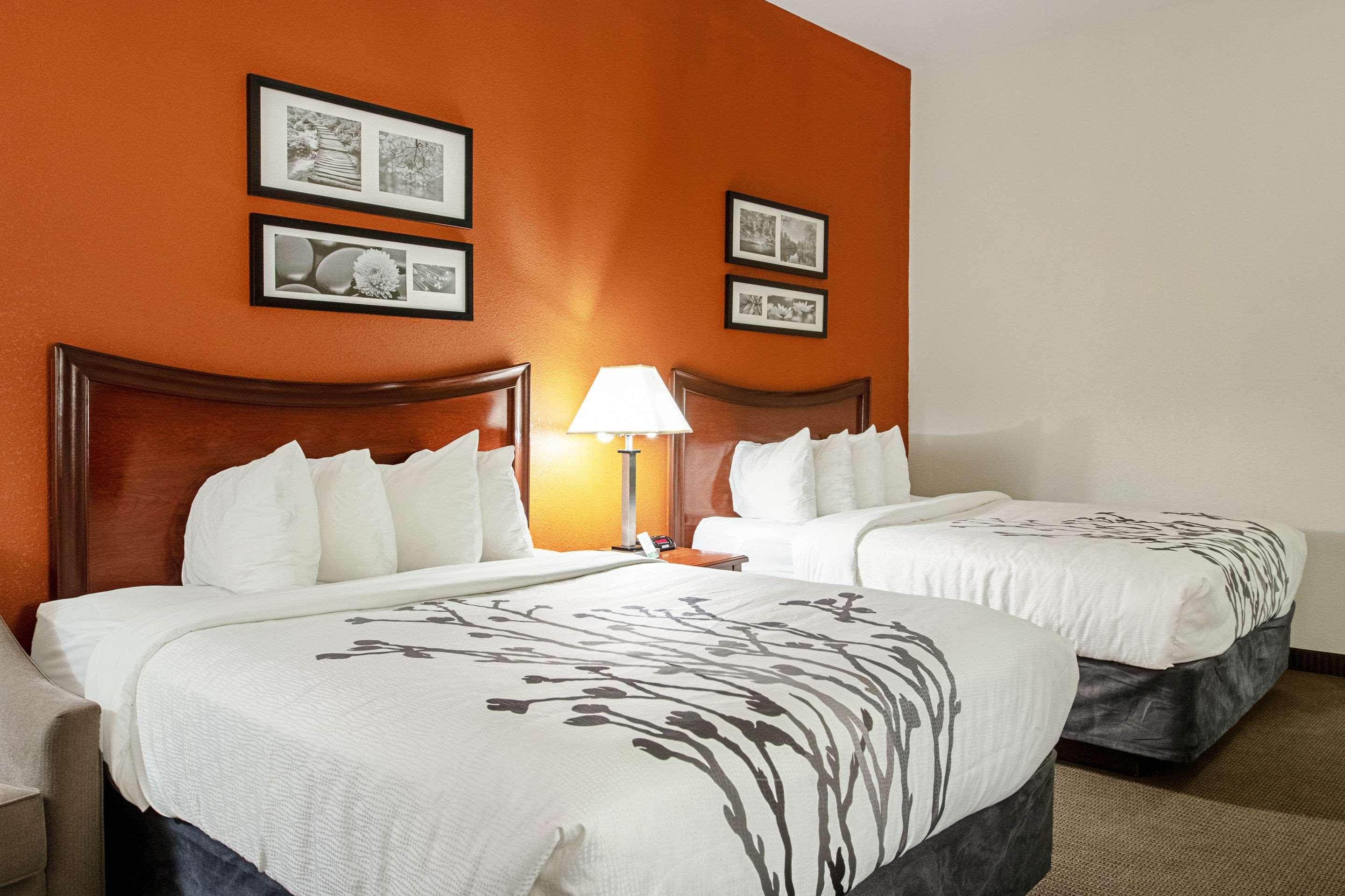 הובס Sleep Inn & Suites מראה חיצוני תמונה