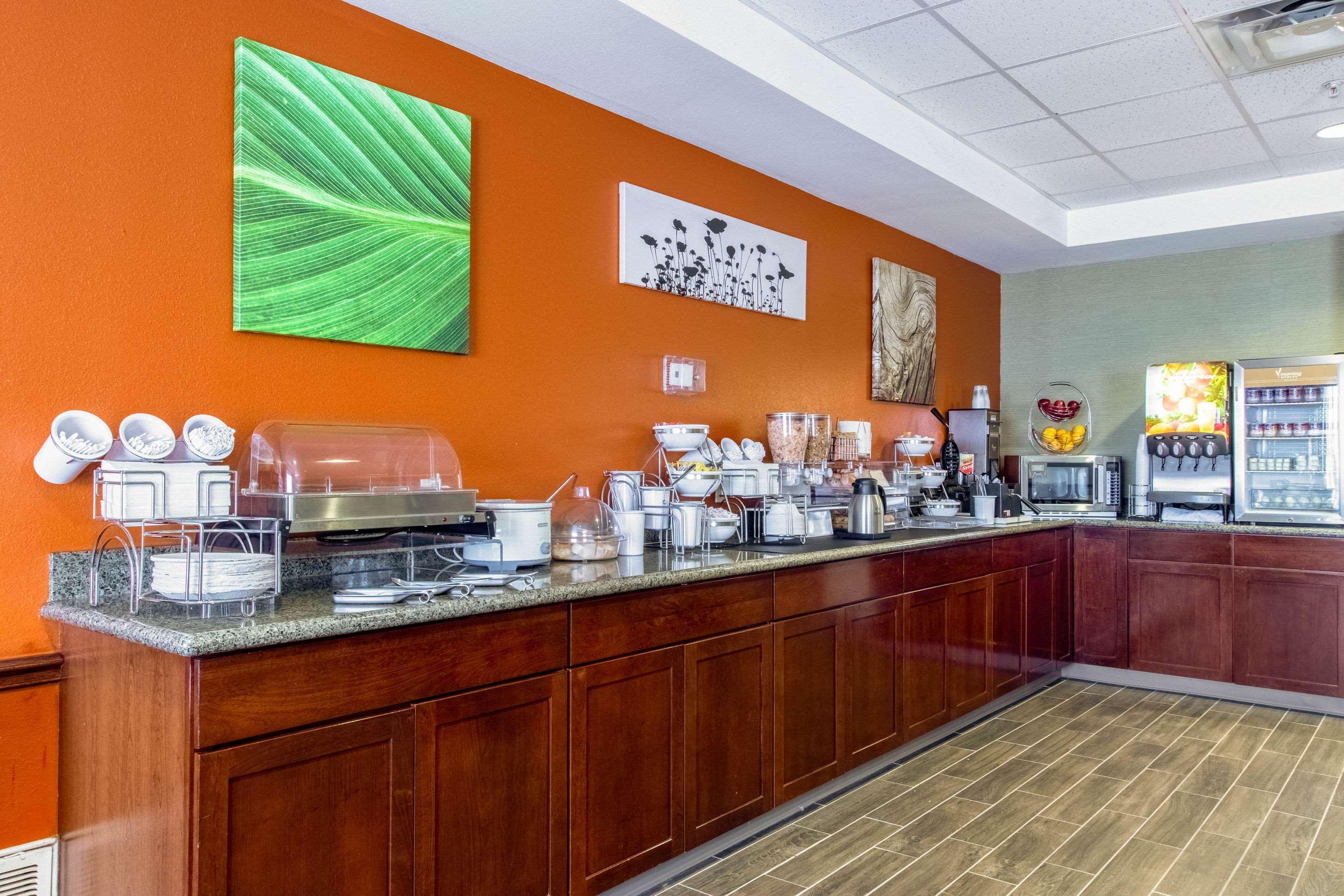 הובס Sleep Inn & Suites מראה חיצוני תמונה