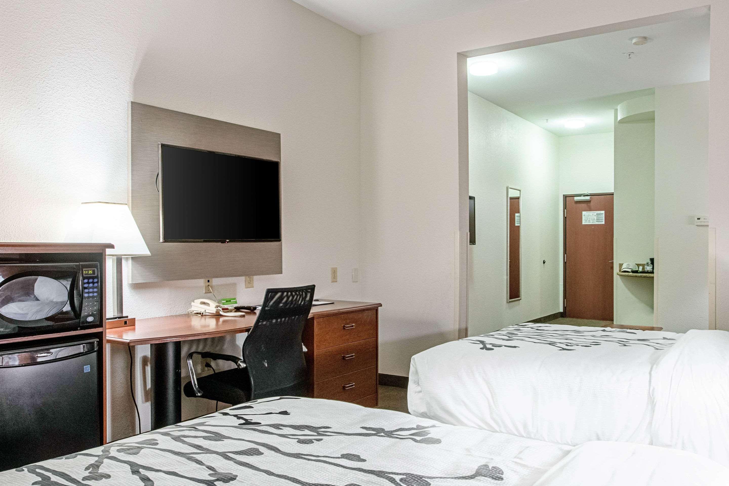 הובס Sleep Inn & Suites מראה חיצוני תמונה