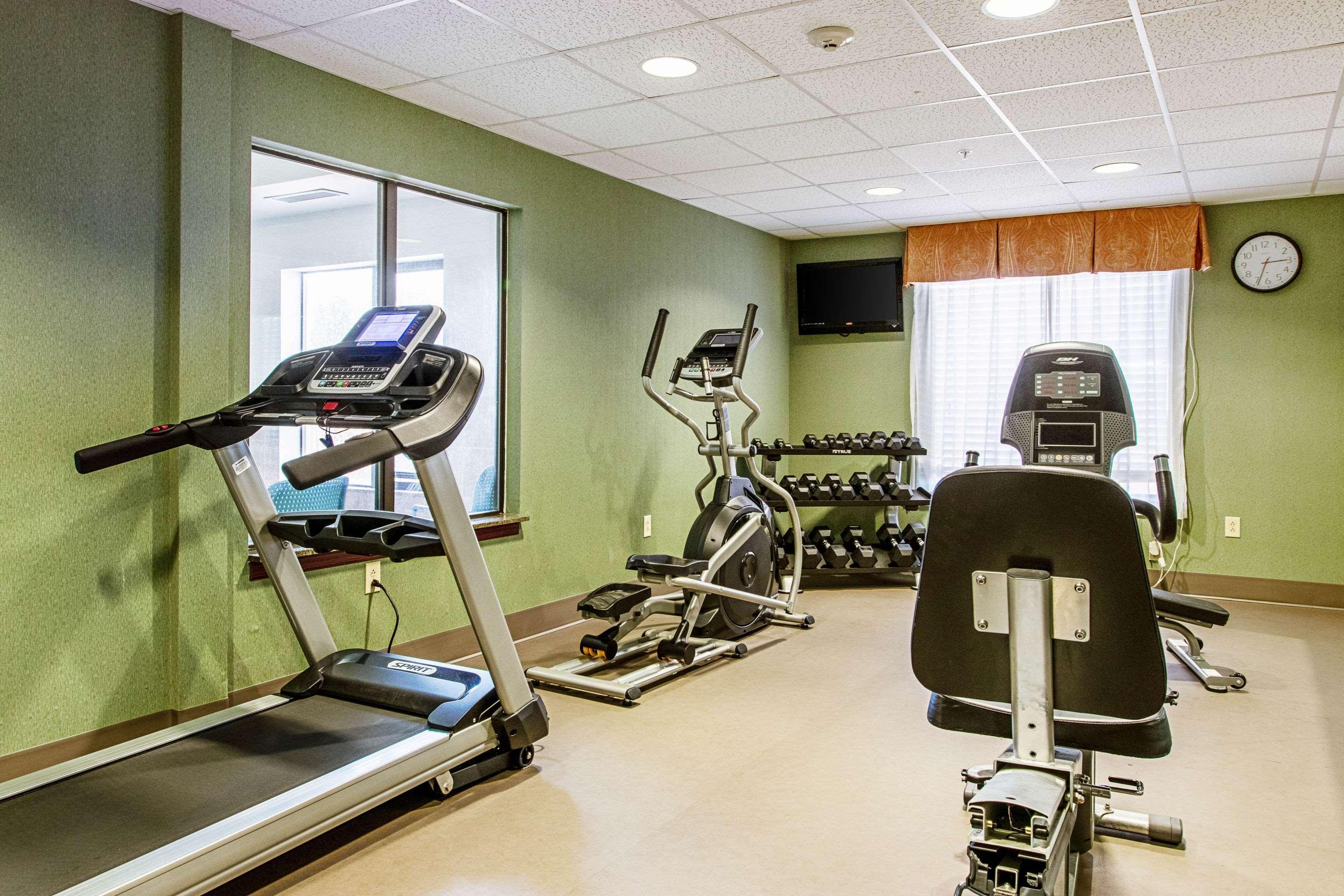 הובס Sleep Inn & Suites מראה חיצוני תמונה