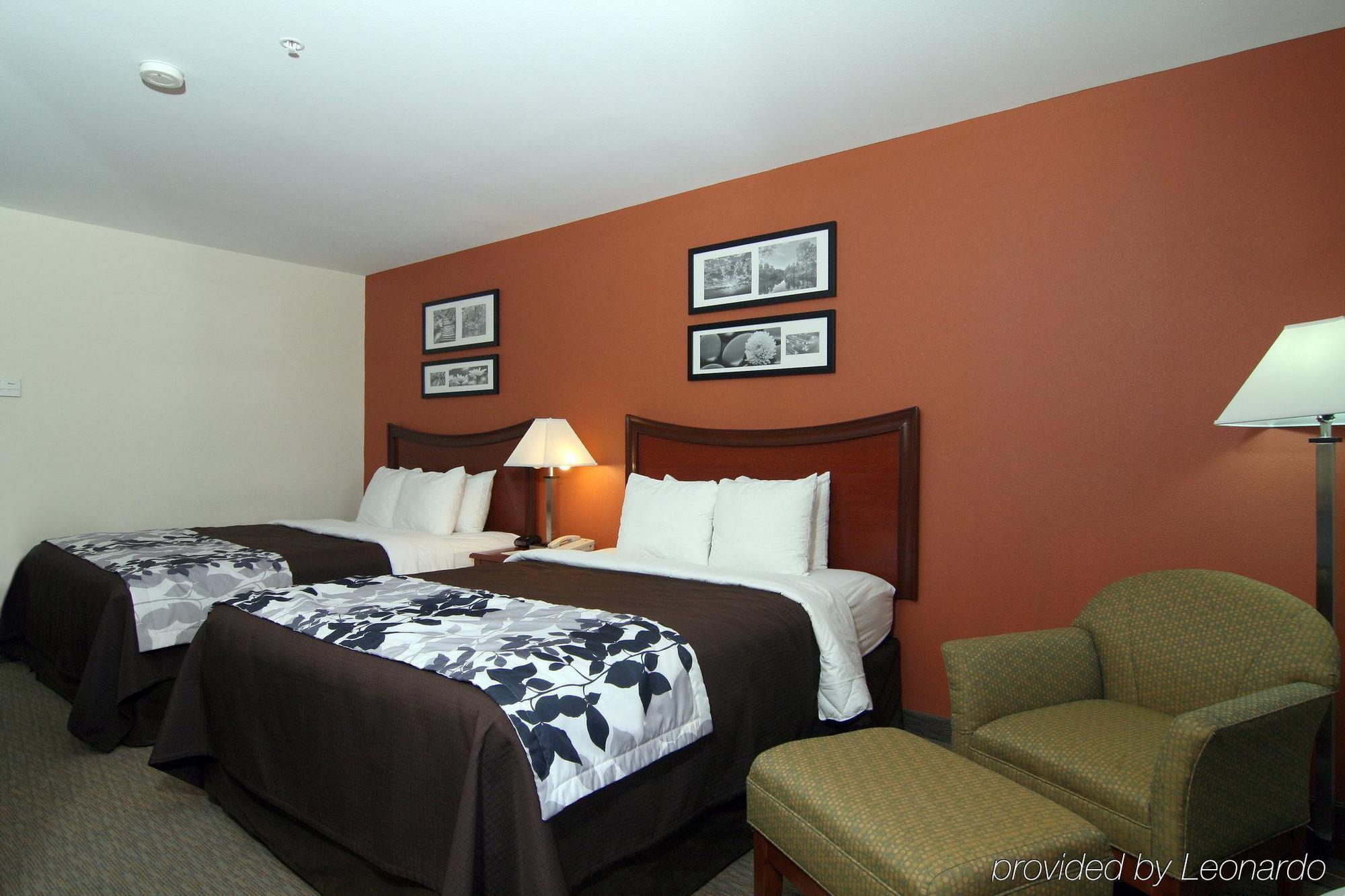 הובס Sleep Inn & Suites חדר תמונה