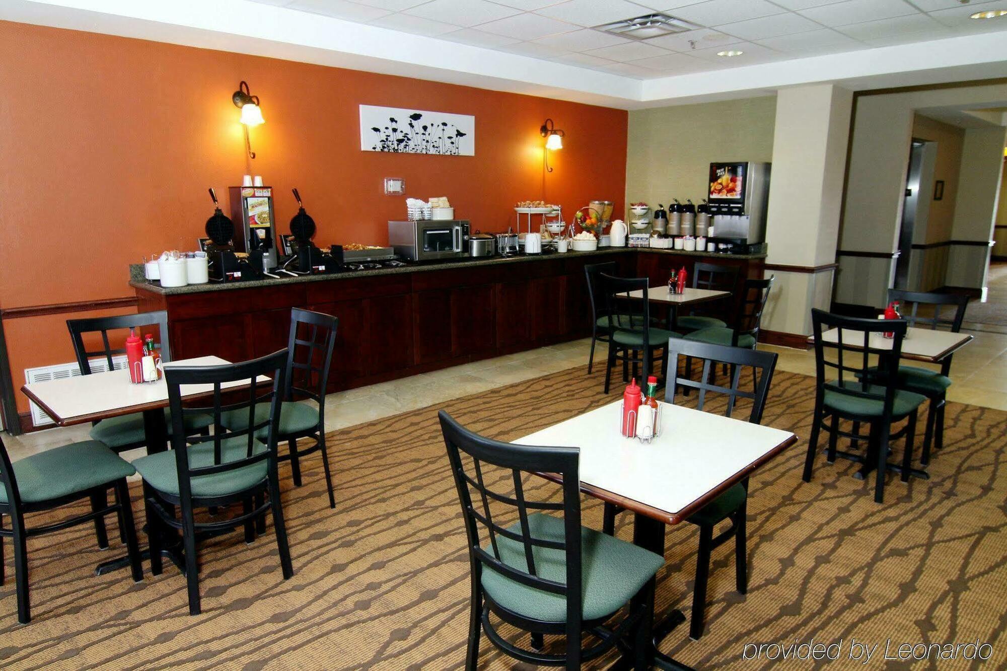 הובס Sleep Inn & Suites מסעדה תמונה